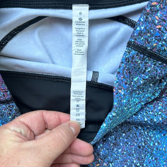 BNWOT Lululemon Speed Tight V Strive Multi Black size 6 - Picture 7 of 10